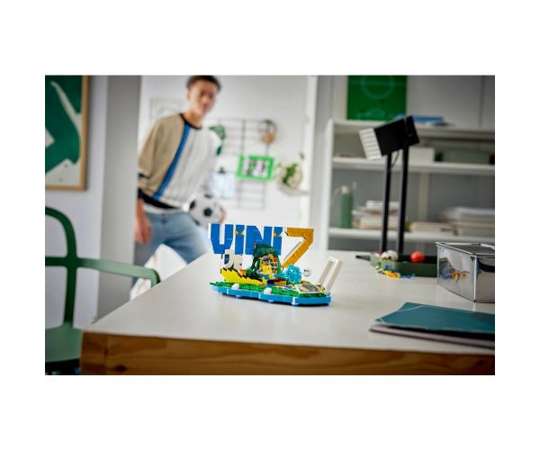 LEGO® Editions: Vini Jr. – A futball legjobb pillanatai (43027)