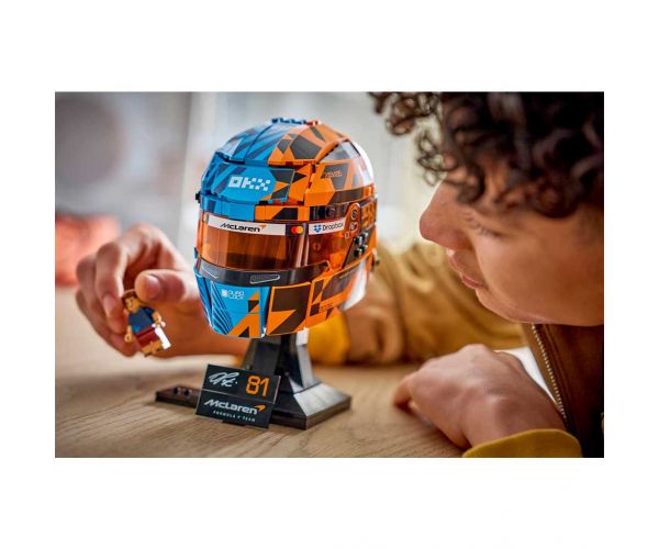 LEGO® Editions: McLaren Mastercard F1® Team Oscar Piastri sisakja (43017)