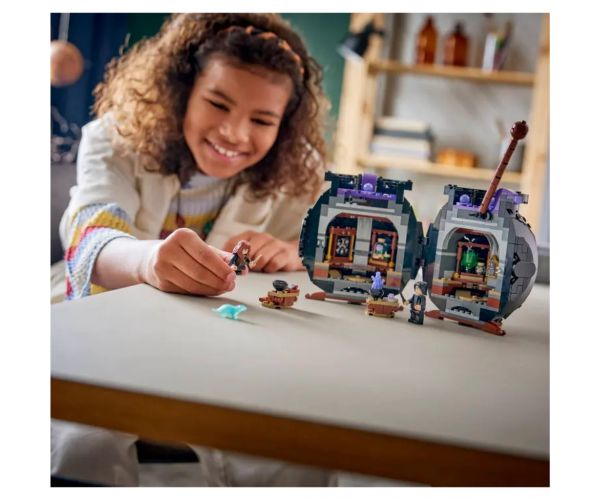 LEGO® Harry Potter: Üst: Titkos bájitaltanóra-terem (76464)