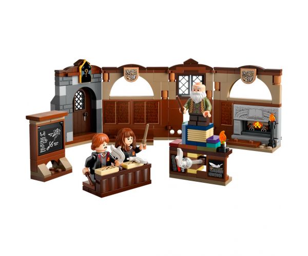 LEGO® Harry Potter: Roxfort™ kastély - Bűbájtanóra (76442)