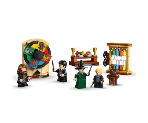 LEGO® Harry Potter: Roxfort™ kastély: A Teszlek Süveg kiválasztási ceremóniája (76460)