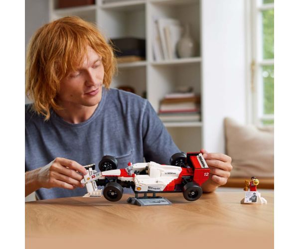 LEGO® Icons: McLaren MP4/4 és Ayrton Senna (10330)