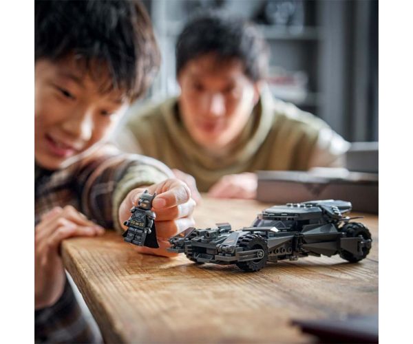 LEGO® Marvel: Batman Superman ellen™: Batmobile™ (76331)