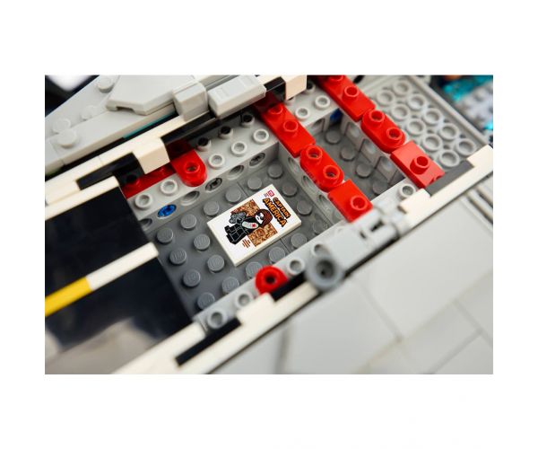 LEGO® Marvel: S.H.I.E.L.D. Helicarrier (76354)