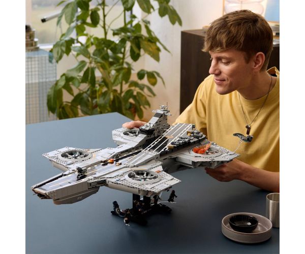 LEGO® Marvel: S.H.I.E.L.D. Helicarrier (76354)