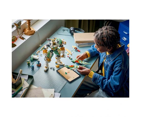 LEGO® Ninjago: Lloyd titánpáncélja a 15. évfordulóra (71860)