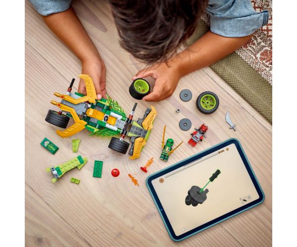 LEGO® Ninjago: Lloyd hátrahúzhatós versenyautója (71828)