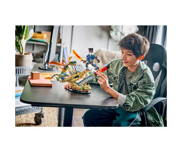 LEGO® Ninjago: Összecsapás a Sárkány Kardjánál (71871)