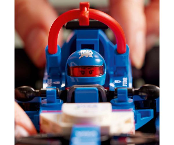 LEGO® Speed Champions: Visa Cash App RB VCARB 01 F1® versenyautó (77246)