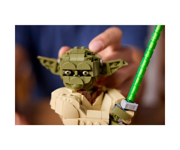 LEGO® Star Wars™: Yoda™ mellszobor (75438)
