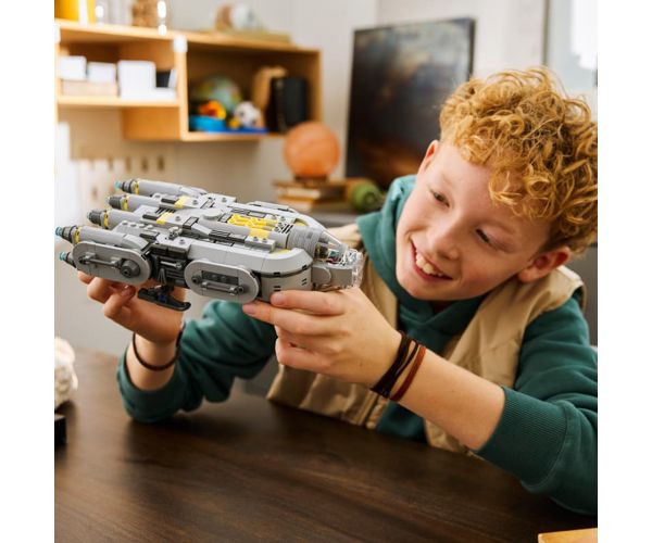 LEGO® Star Wars™: Az anzellanok csillaghajója (75445)