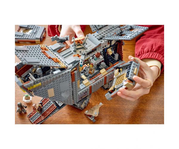 LEGO® Star Wars™: Offworld homokkúszó és Mudhorn (75453)