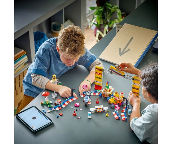 LEGO® Super Mario™: Mario Kart™ - Baby Peach és a Grand Prix szett (72036)