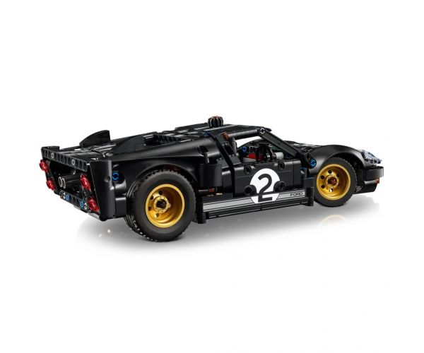 LEGO® Technic: 1966 Ford GT40 MKII versenyautó (42223)