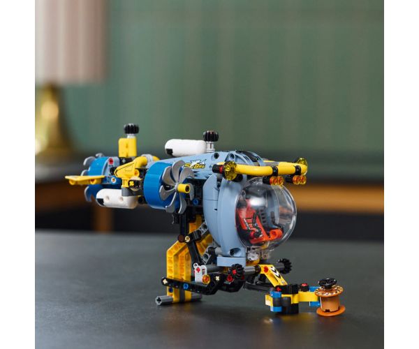 LEGO® Technic: Mélytengeri kutató tengeralattjáró (42201)