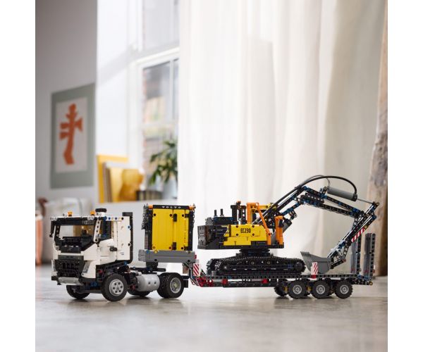 LEGO® Technic: Volvo FMX teherautó és EC230 elektromos markoló (42175)