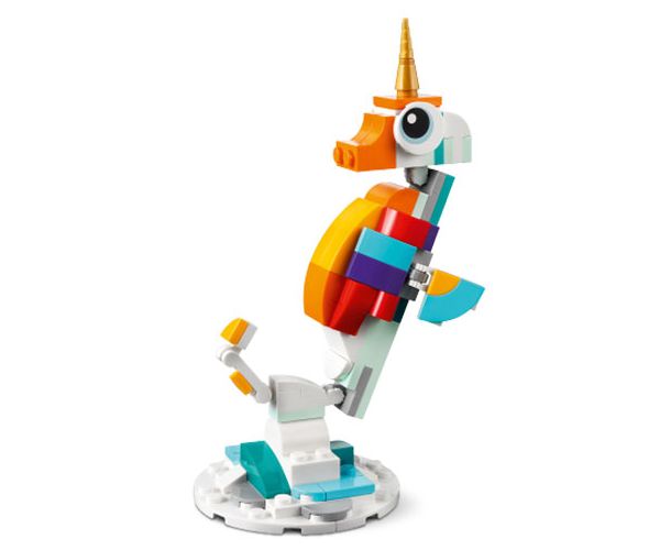 LEGO® Creator: Varázslatos egyszarvú 3 az 1-ben (31140)