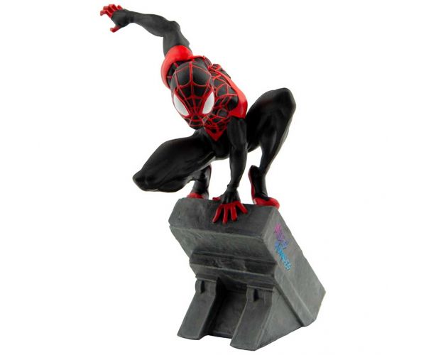 Marvel Miles Morales 11cm-es játékfigura talapzattal - Bullyland