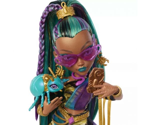 Monster High Nefera De Nile baba kiegészítőkkel - Mattel