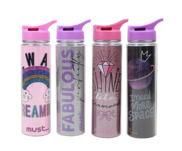 Must: 500ml-es kulacs lányoknak többféle változatban 1db