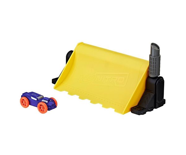 Nerf Nitro: Slammin’ Soar kaszkadőr szivacs kisautó - Hasbro