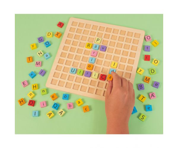 PlayBox: ABC színes fa oktató játék 25x25cm