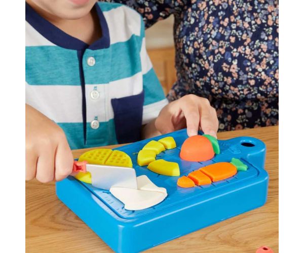 Play-Doh: Little Chef gyurmaszett 5 tégely gyurmával és kiegészítőkkel 255g - Hasbro