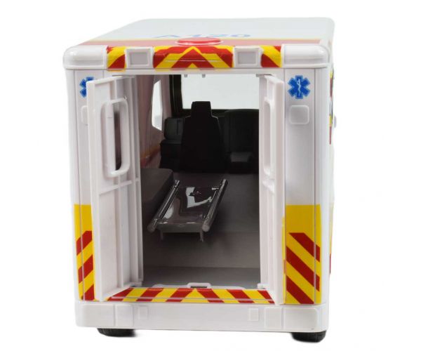RC Távirányítós fehér Ambulance mentőautó fényeffektekkel 2,4GHz 1/12-es méretarány 30cm