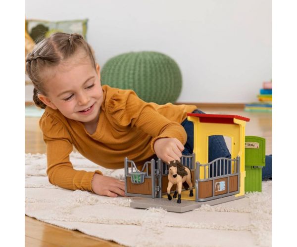 Schleich: Farm World - Pony box Izlandi póni mén szett (42609)