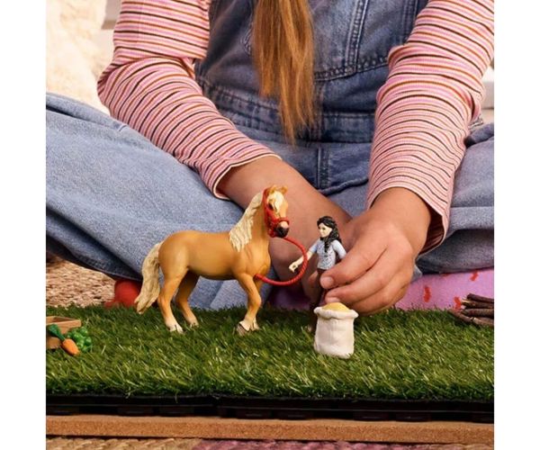 Schleich: Horse Club Emily lóápolási szettje (42797)