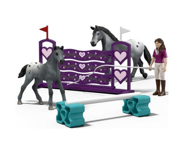 Schleich Horse Club: Lisa versenyedzése játékszett (42776)