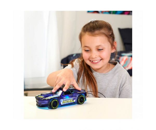 Streets Beatz Rhythm járőr 20cm-es autó fénnyel és hanggal - Dickie Toys