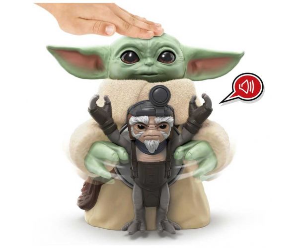 Star Wars: Ölelő Grogu figura - Hasbro