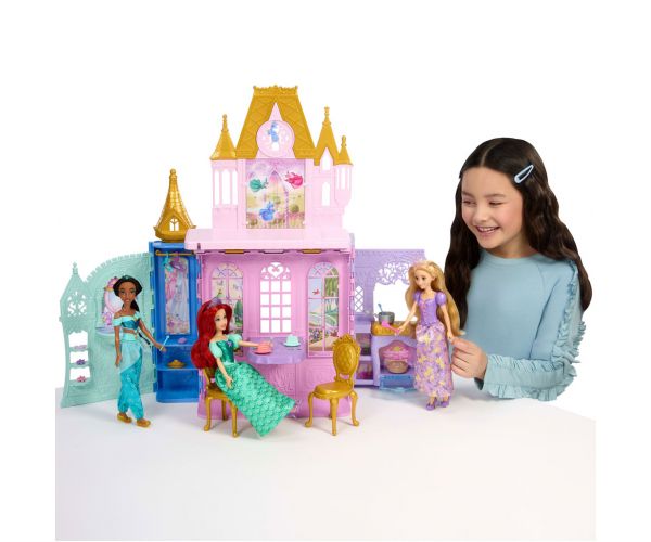 Disney Hercegnők Kastély Aranyhaj Babával - Mattel